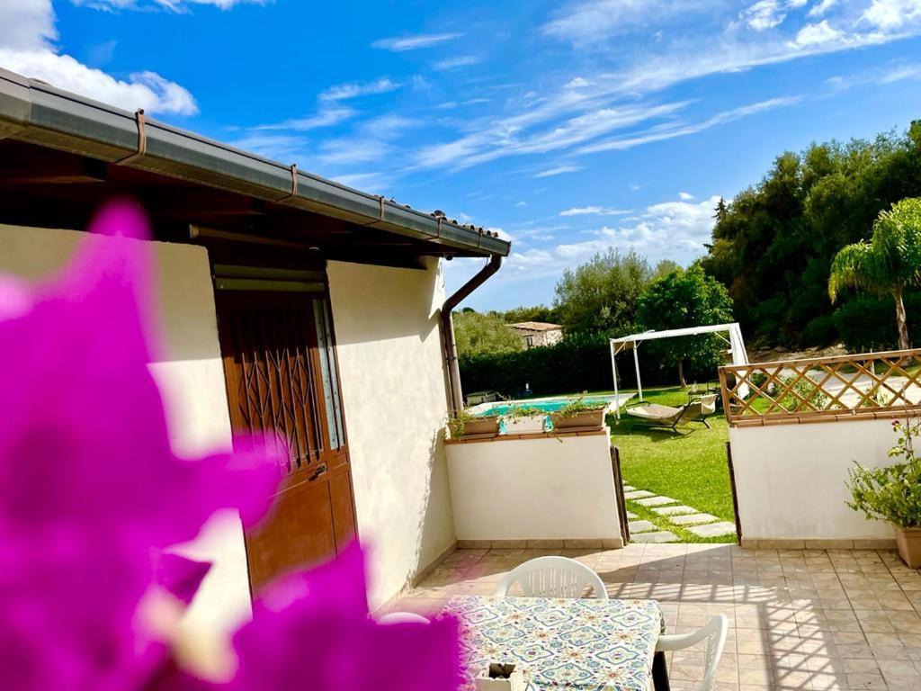 Holiday home Strelitzia's House With Heated Pool From December 2024, Private Garden And Private Parking & Wi-fi